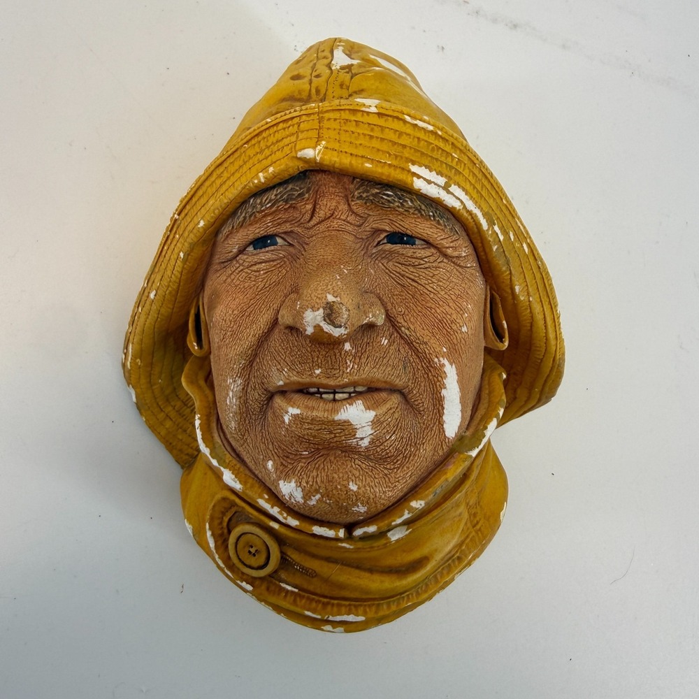 BOSSONS -  LIFE - BOATMAN‎ Chalkware Head England 1965 Vintage Wall Ornaments